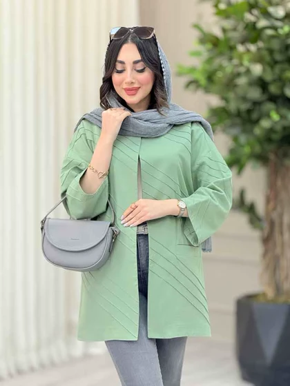 مانتو برش‌دار بغل چاک