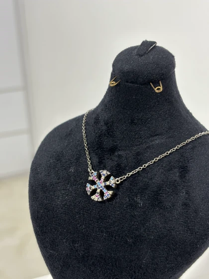 گردنبند نقره زنانه دونه برفی نگینی 989