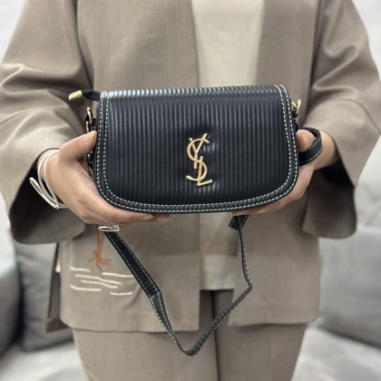 کیف زنانه پاسپورتی طرح YSL کد 3177
