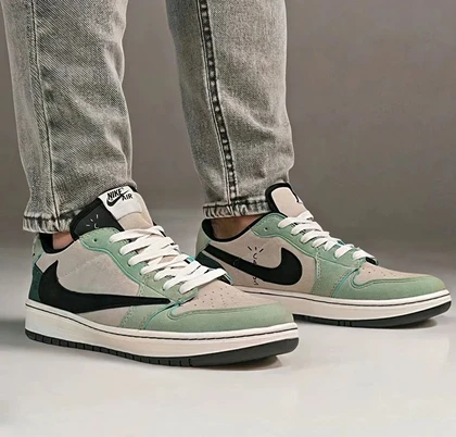 نایک ایر جردن 1 بدون ساق تراویس اسکات گرین (Nike Air Jordan 1 Low Travis Scott )