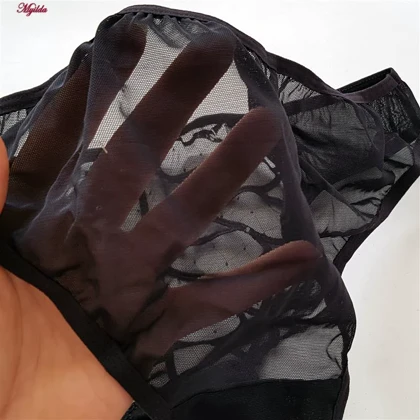 ست شورت و سوتین زنانه دانتل اروپایی جینا مشکی کد 4707-4022