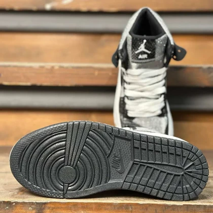 کتانی زنانه جردن وان ساق‌دار رترو شاین