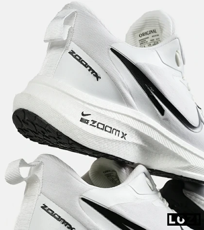 کفش کتانی مردانه سفید مشکی NIKE zoom x