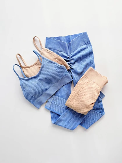 ست نیم‌تنه کاپ‌دار و لگ پشت چروک سیملس خط‌دار