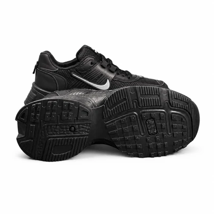 کتانی خارجی ست زن و مرد مدل نایکی مشکی Nike V2k
