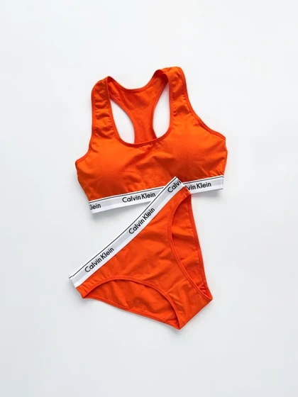 ست نیم‌تنه کاپ‌دار و شورت اسلیپ نخ پنبه کلوین کلاین Calvin Klein