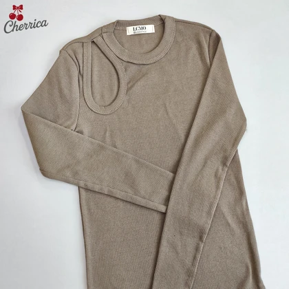 بلوز یقه گرد اشکی