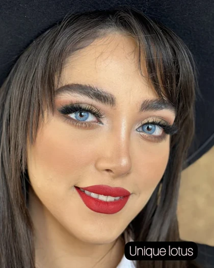 لنز رنگی سالانه یونیک Unique
