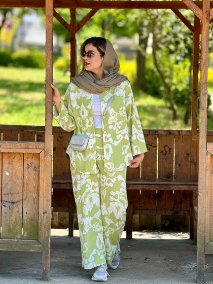 ست مانتو شلوار طرح دار