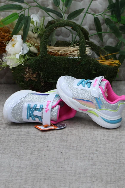 کفش پیاده روی بچگانه کینتیکس kinetix