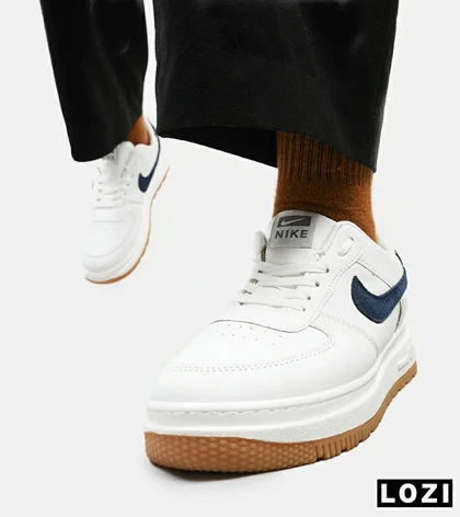 کفش کتانی مردانه و زنانه سفید سرمه ای نایک NIKE AIR FORCE مدل 4760