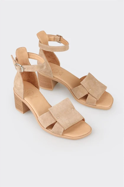 صندل زنانه اله elle