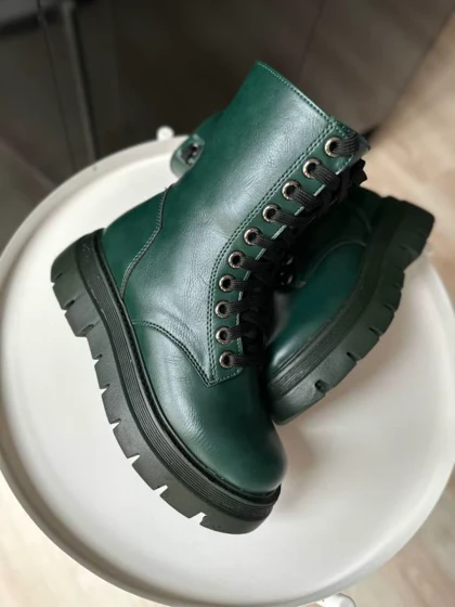 نیم بوت زنانه استرادیواریوس مدل00002-Stradivarius-Flat-Ankle-Boots
