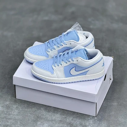 کفش نایک ایر جردن وان لو آبی یخی Nike Air Jordan 1 Low Ice Blue