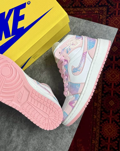 کتانی جردن ساق‌دار دراگون