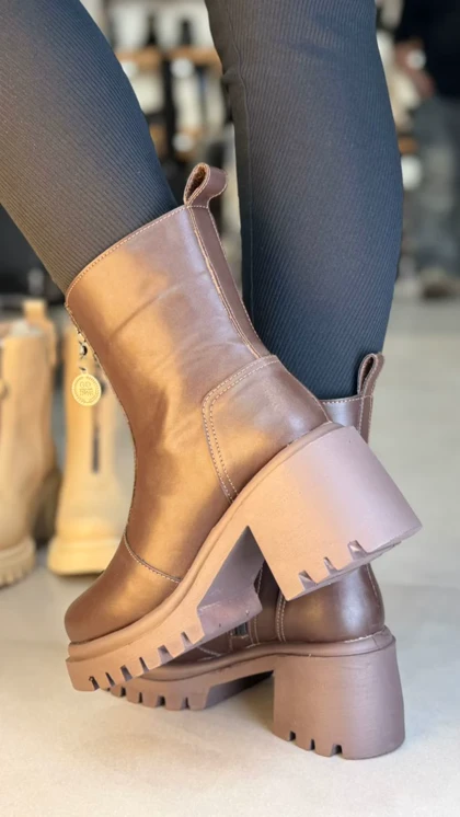 404 - نیم بوت جلو زیپی 404