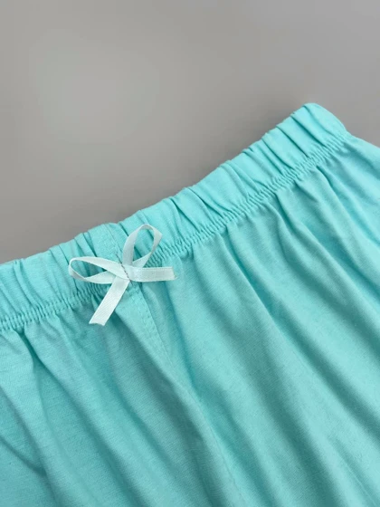 ست تاپ و شلوارک لبه گیپور کد 4747