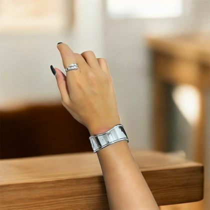 بنگل زنانه ساده آیینه ای کد 3332033