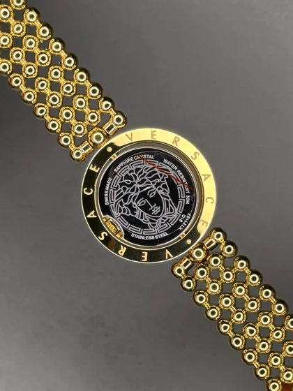 ساعت مچی ورساچه قاب چرخشی صفحه مشکی Versace