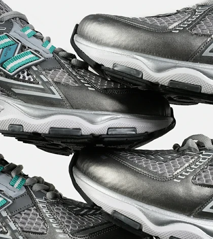 کفش کتانی طوسی خاکستری New Balance 1906R