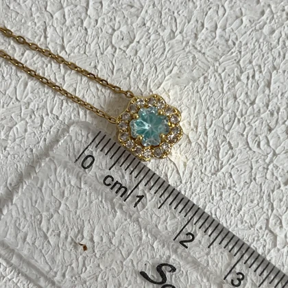 گردنبند سنگ ابی نگین‌دار جواهری ظریف یک سانتی در دو مدل رنگ ثابت