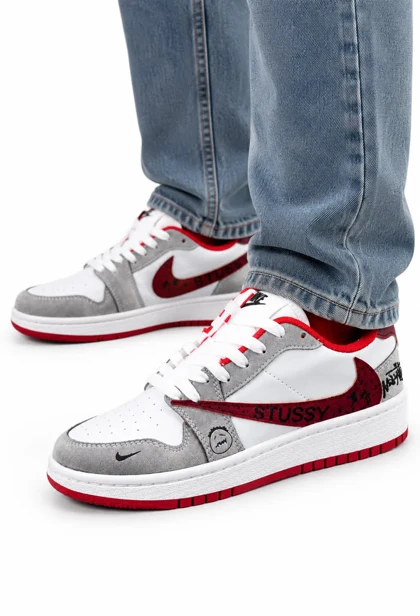 کفش کتانی زنانه مدل نایکی ترویس سفید قرمز طوسی Nike travis