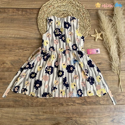 سارافن نخی گل‌دار گل سورمه ای