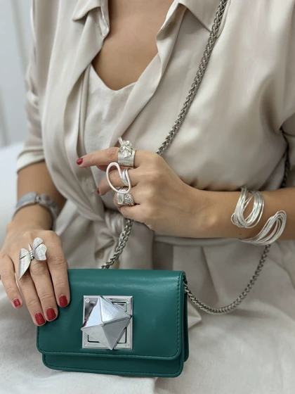 مینی بگ کاپرا