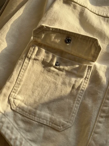 جکت جین سفید stradivarius کد 253