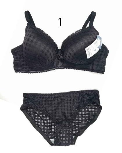 ست شورت و سوتین چهار خونه درشت بدون فنر زنانه