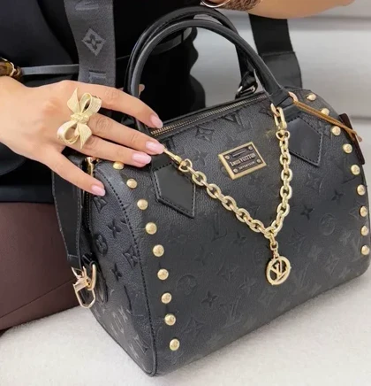 کیف زنانه چرم لویی ویتون زنجیردار شیگا سایز بزرگ