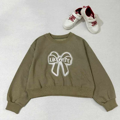 کراپ دخترانه طرح پاپیونی سبز صدری خارجی