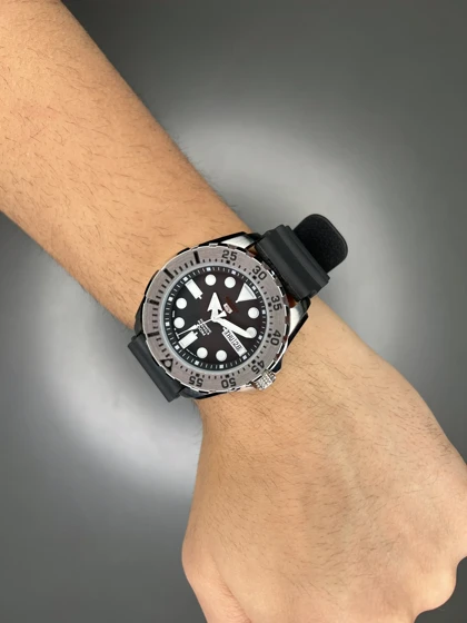 سیکو 5 بند رابرمشکی ایندکس سفید اتوماتیک Seiko 5 SRP599J1
