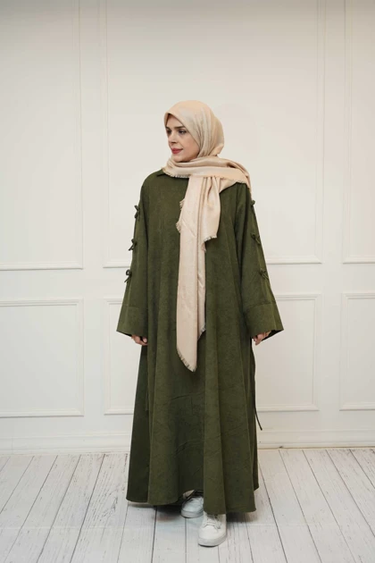 عبا پاپیونی مخمل کبریتی در رنگبندی