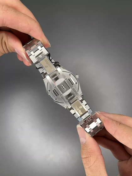 ساعت مچی اودمار پیگه بند سیلور صفحه سفید Audemars Piguet