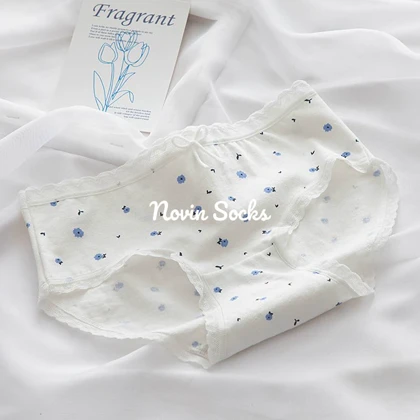 شورت گلبرگ آبی (مناسب سایز38 الی 42)