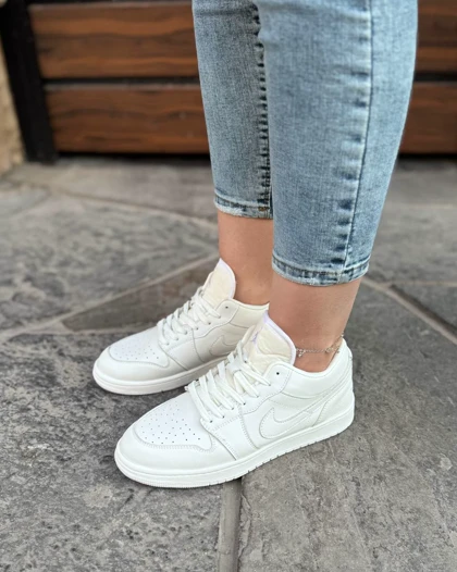 کتانی ورزشی زنانه مدل جردن 1 (برند کاپلان)