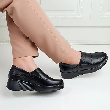 کفش طبی زنانه مدل 9576