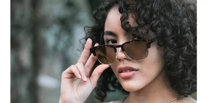 عینک آفتابی هاکرز مدل Carey Gold Gradient New Classic