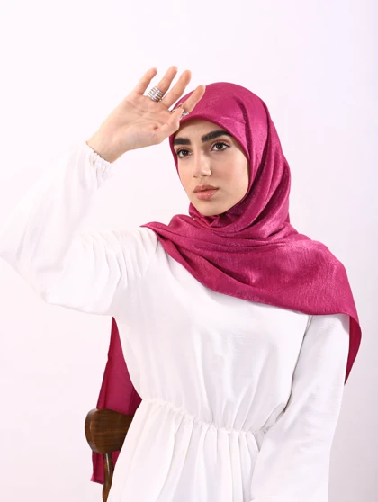 روسری ساتن ابریشم سرخابی - کوپرا