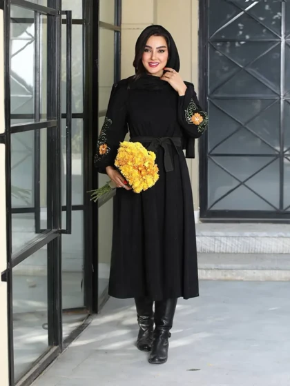 پیراهن گلدوزی دلوین
