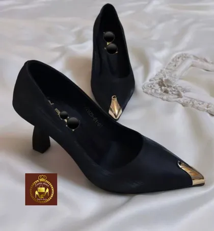 کفش مجلسی زنانه نوک تیز
