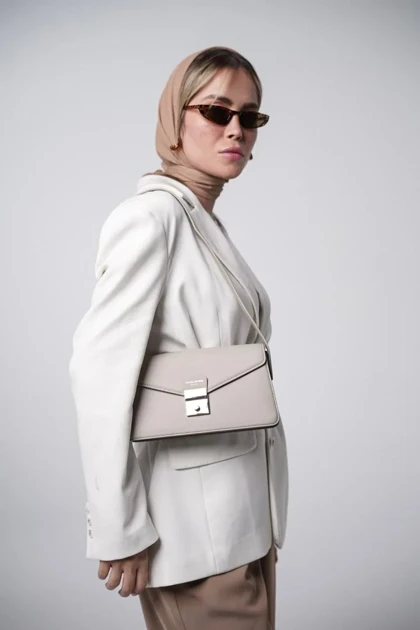 کیف دوشی زنانه دیوید جونز مدل David Jones CM7557