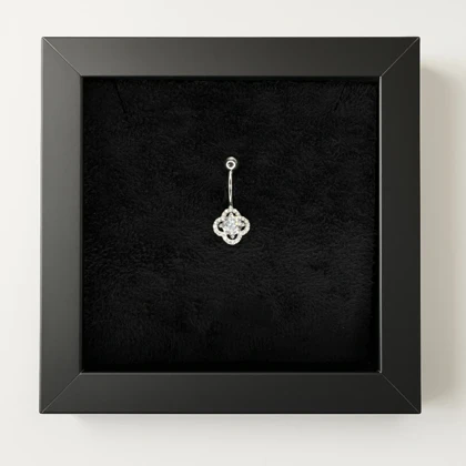 پیرسینگ نقره ناف مدل ونکلیف