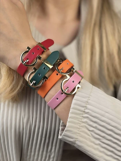 دستبند امگا کمربندی زنانه omega bracelet