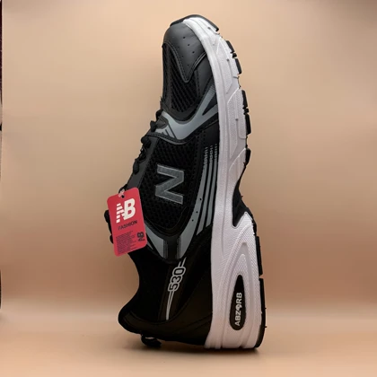 کتانی مشکی مردانه نیوبالانس مدل 530