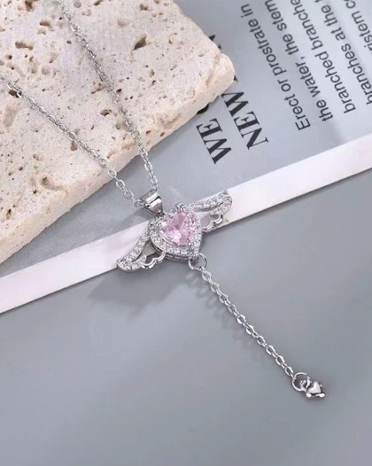 گردنبند قلب بالدار آنجل