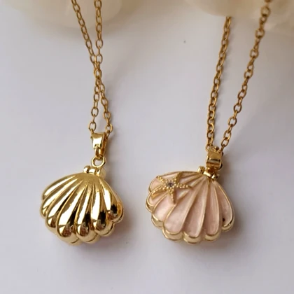 گردنبند لاکت میناکاری صدف طلایی