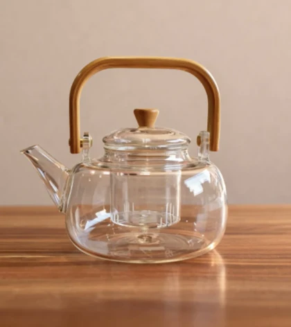 قوری پیرکس شفاف دسته چوبی 1200میل