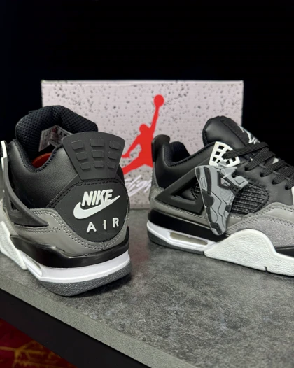 کتانی جردن فور